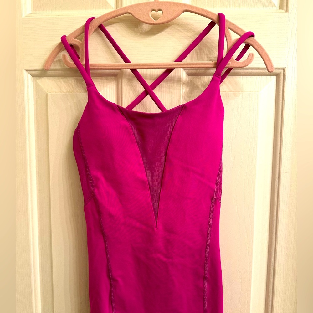 NWT - Vintage Lululemon “Exquisite Tank”